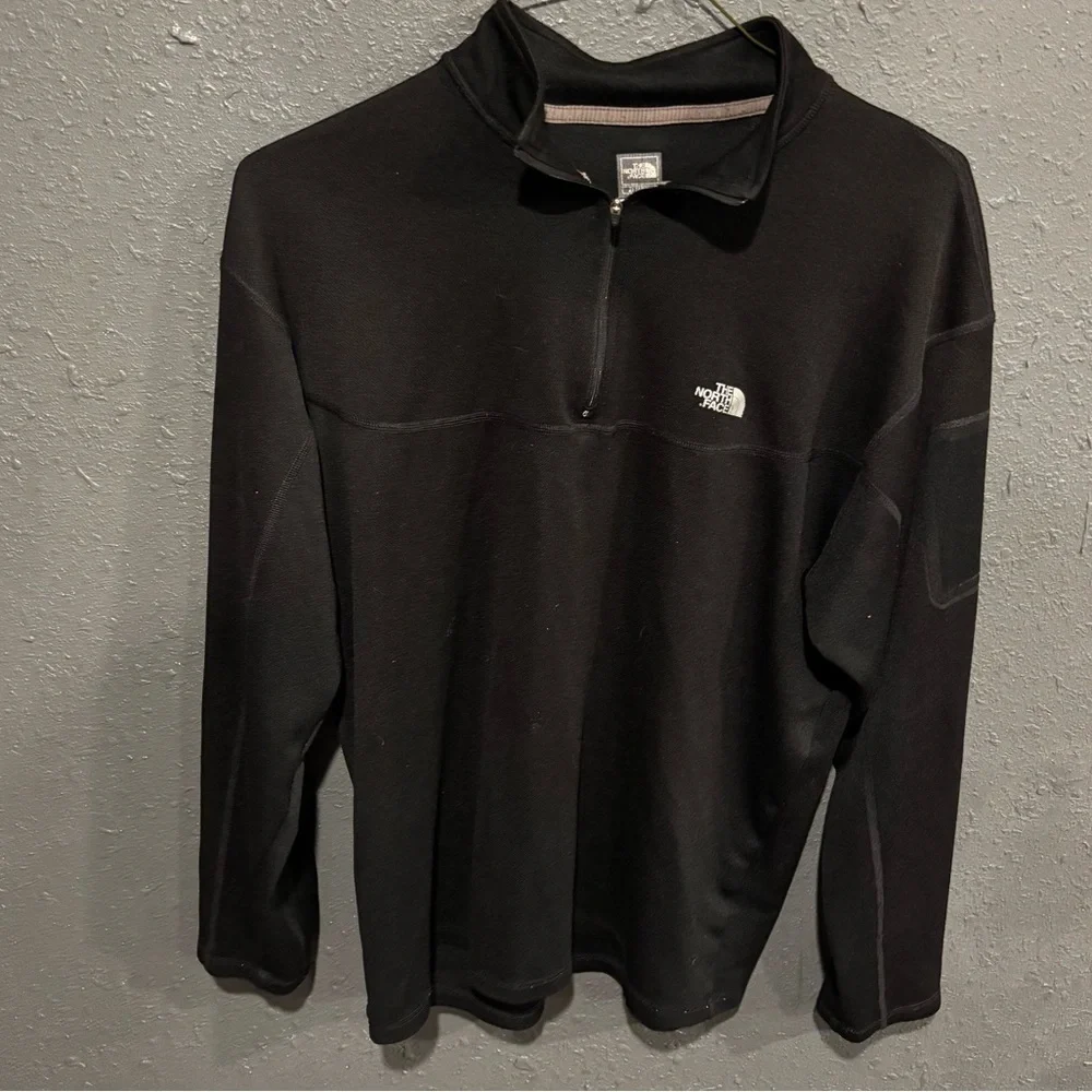 The North Face Black Quarter-Zip Pullover